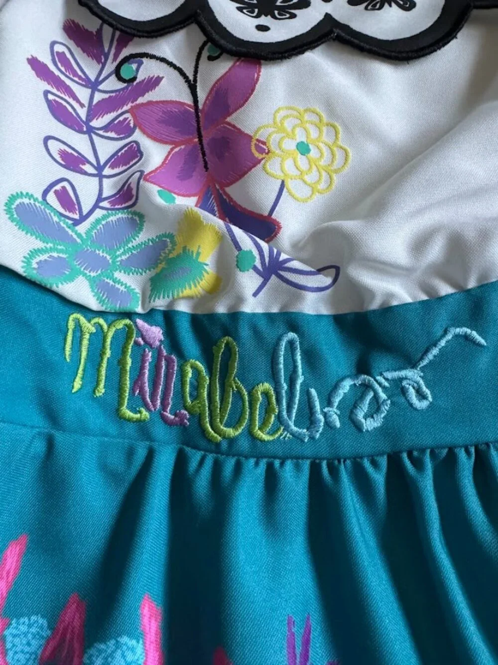 Disney Parks Deluxe Encanto Girls 7/8 Mirabel Costume Dress